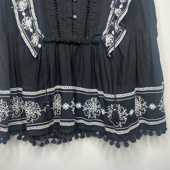 Anthropologie Akemi+Kin Adelina Embroidered Boho Peasant Top Sz 6P Poms Ruffles - Picture 5 of 10